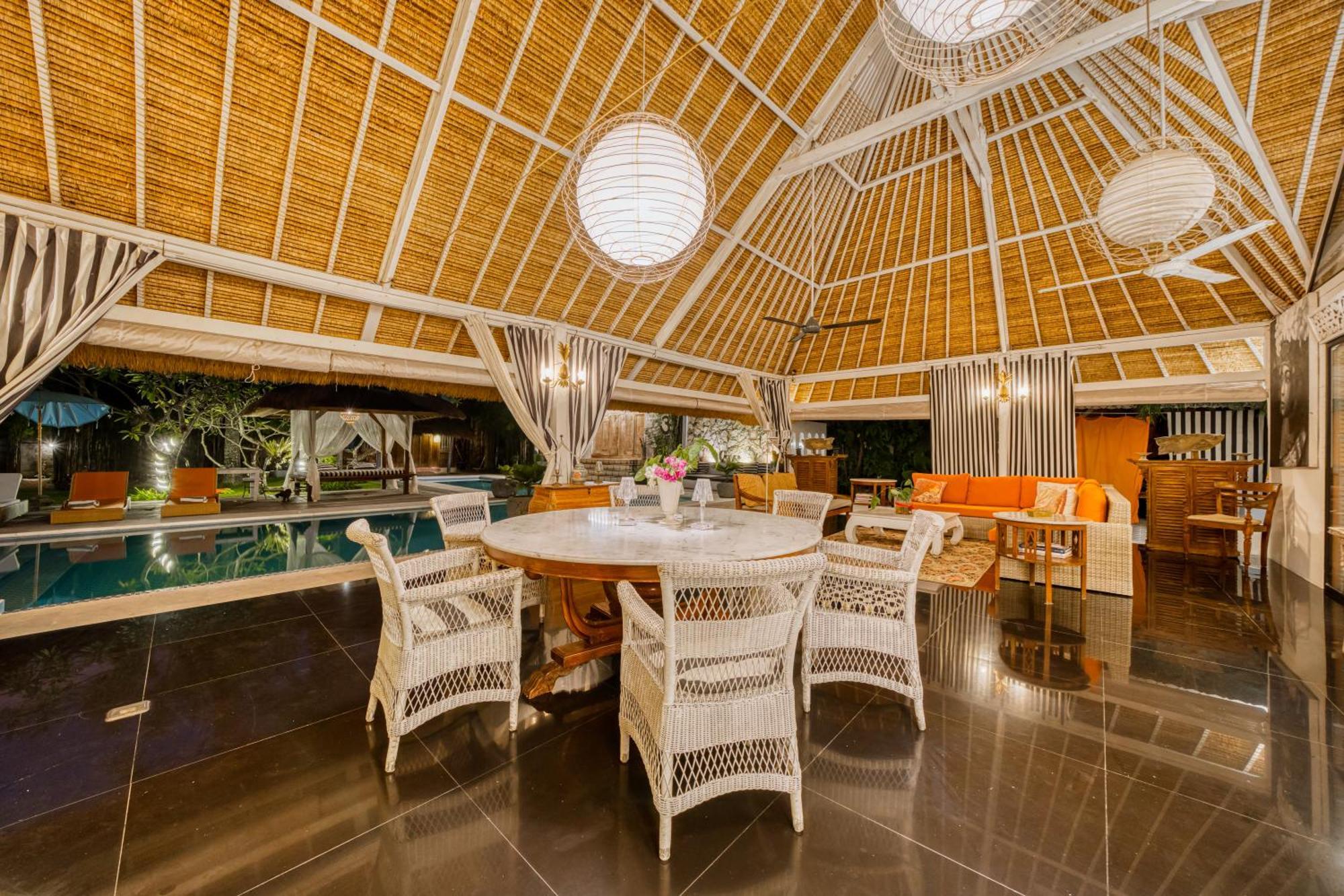 Villa Kalis, 10 Bedroom Family And Group Villa Seminyak Exteriér fotografie