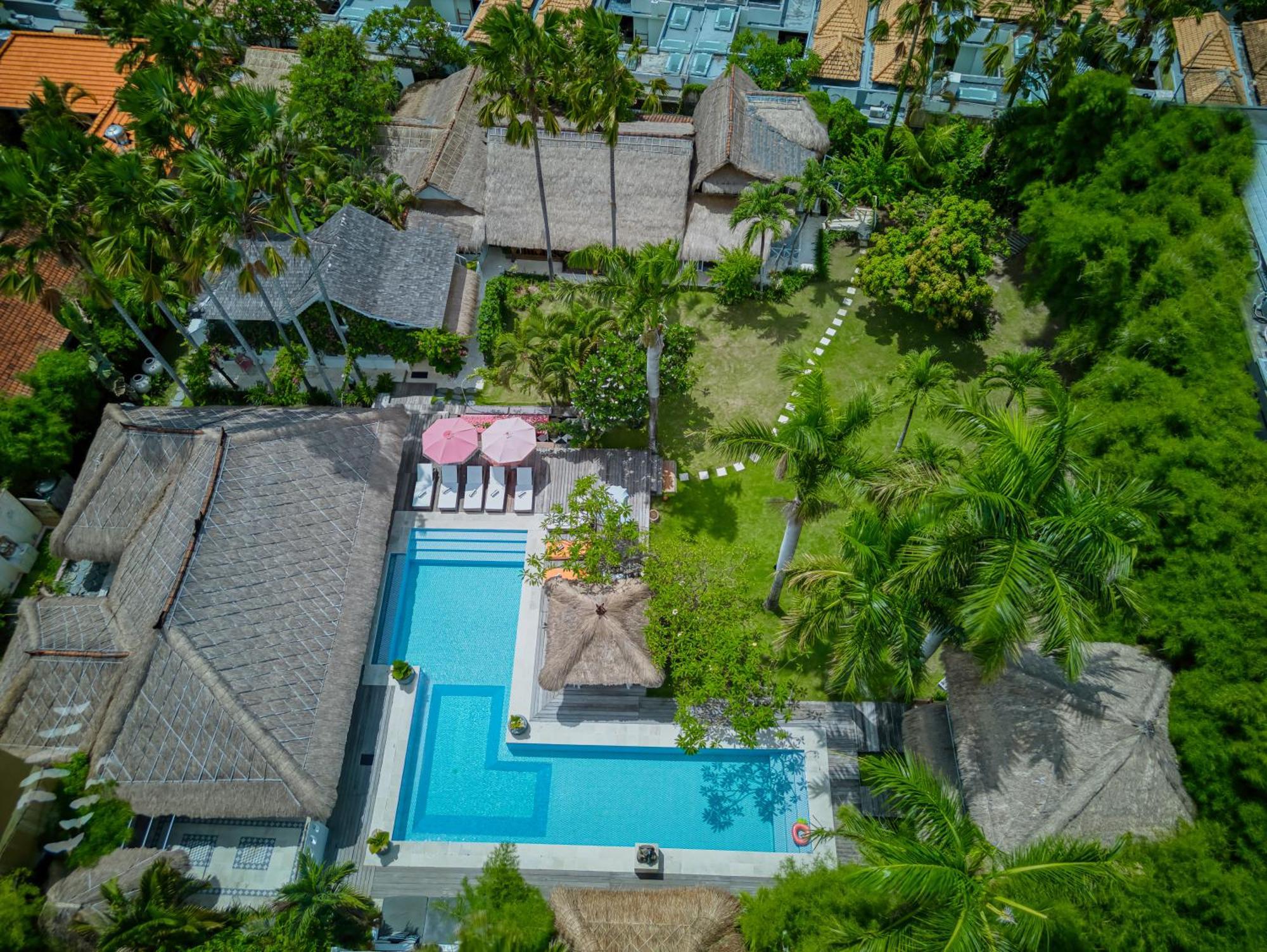 Villa Kalis, 10 Bedroom Family And Group Villa Seminyak Exteriér fotografie