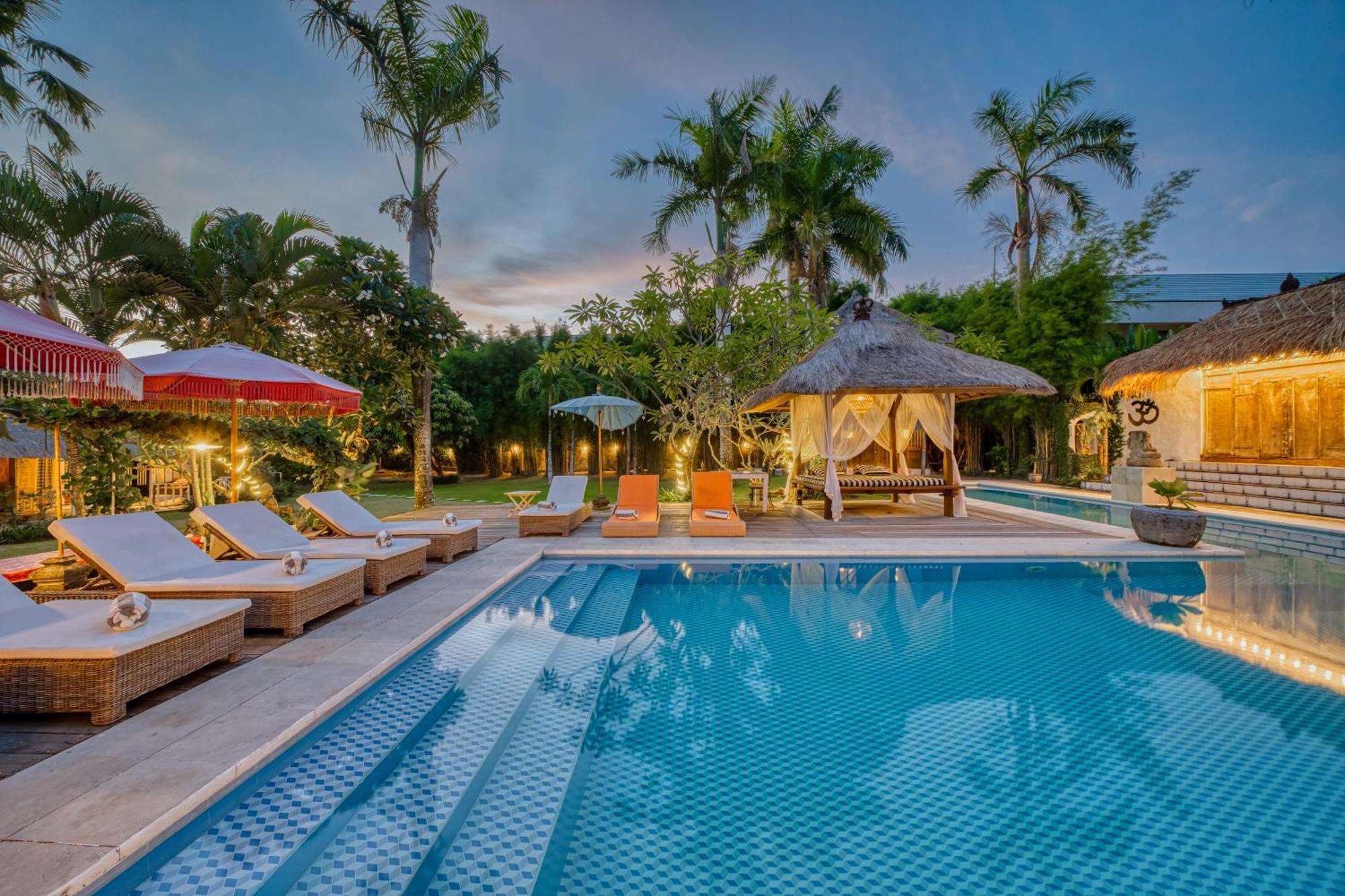 Villa Kalis, 10 Bedroom Family And Group Villa Seminyak Exteriér fotografie