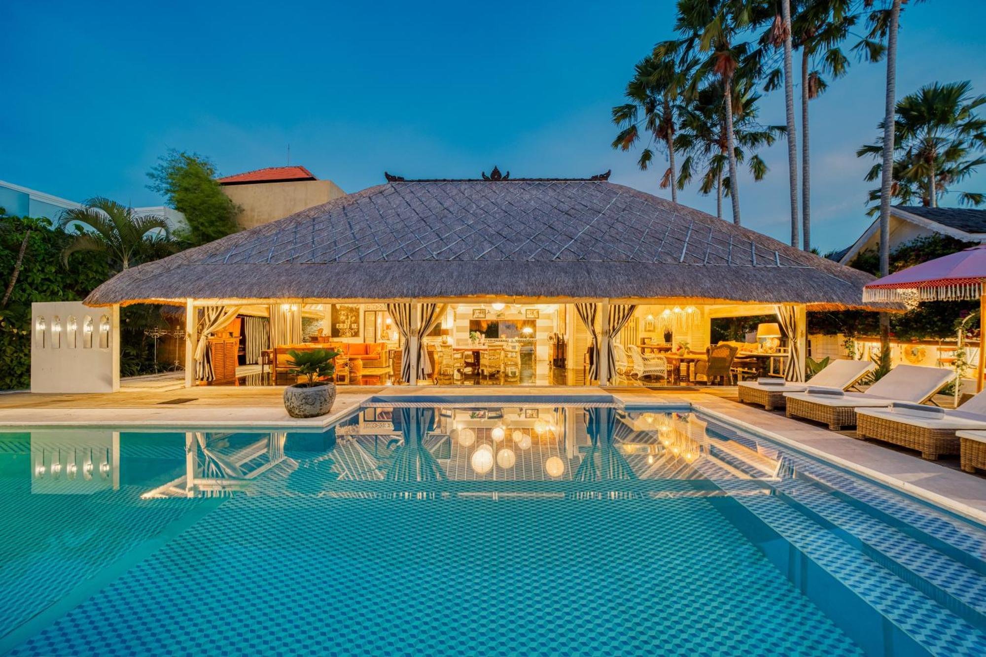 Villa Kalis, 10 Bedroom Family And Group Villa Seminyak Exteriér fotografie